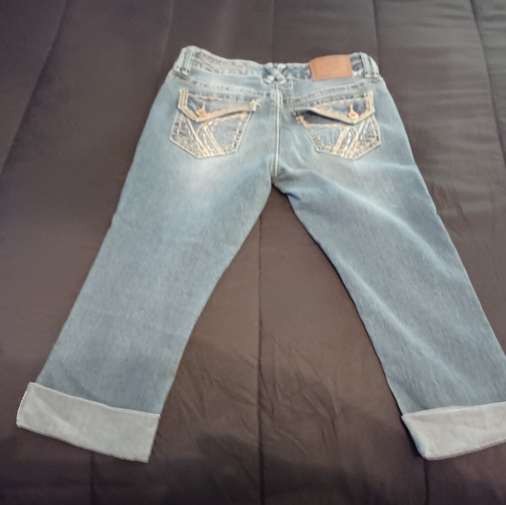 Ariya ripped cropped jeans